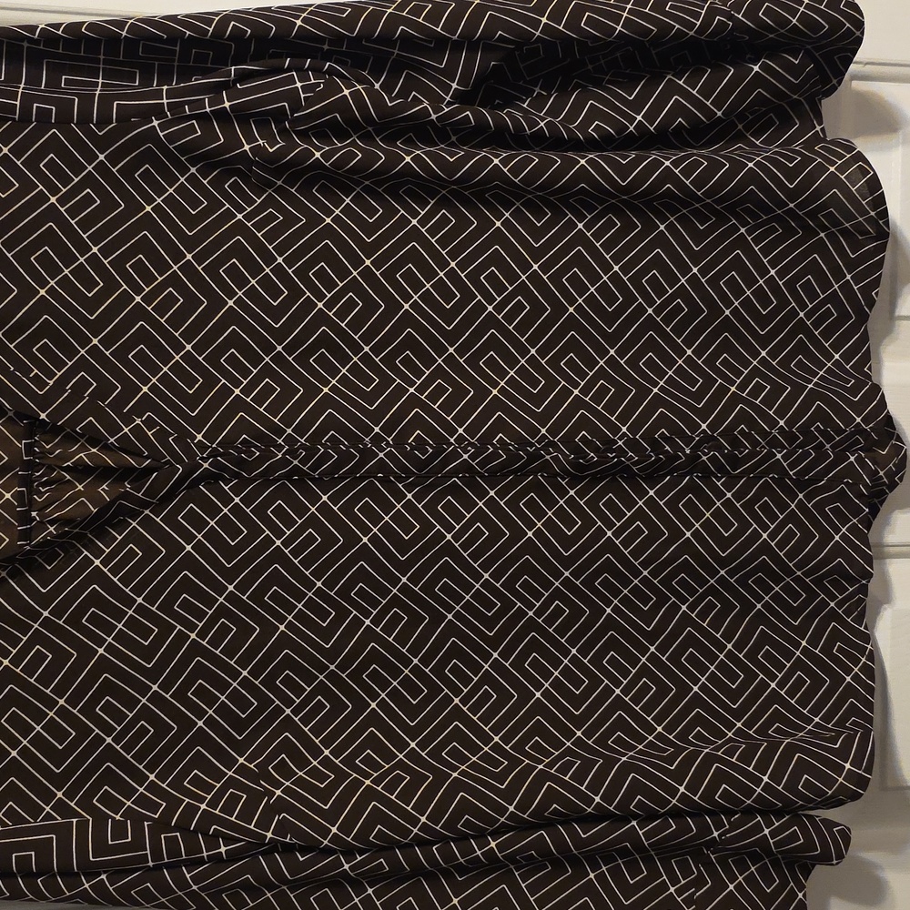 Worthington Brown and White Geometric Blouse - Picture 4 of 8